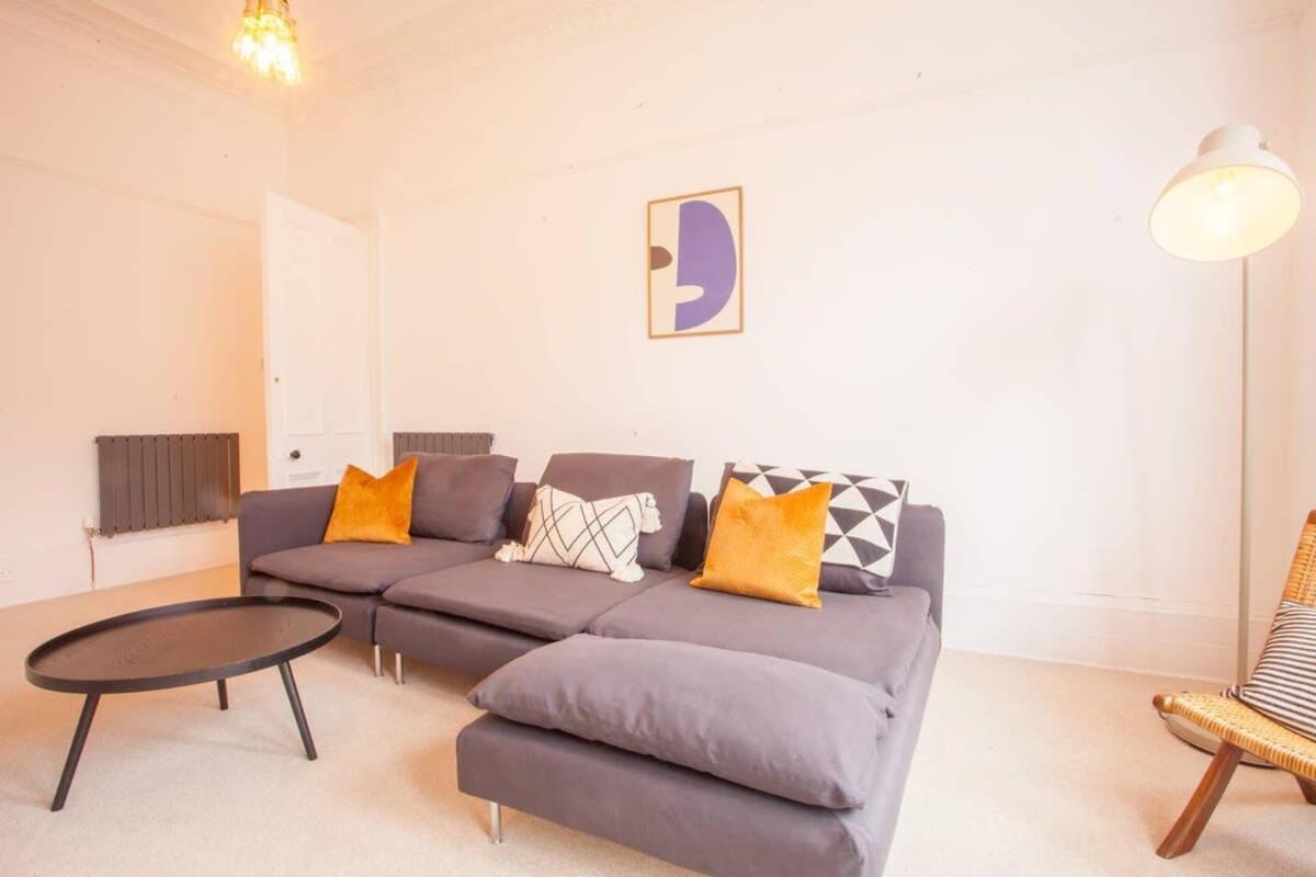Stunning 2 Bed Property In Heart Of West End グラスゴー エクステリア 写真