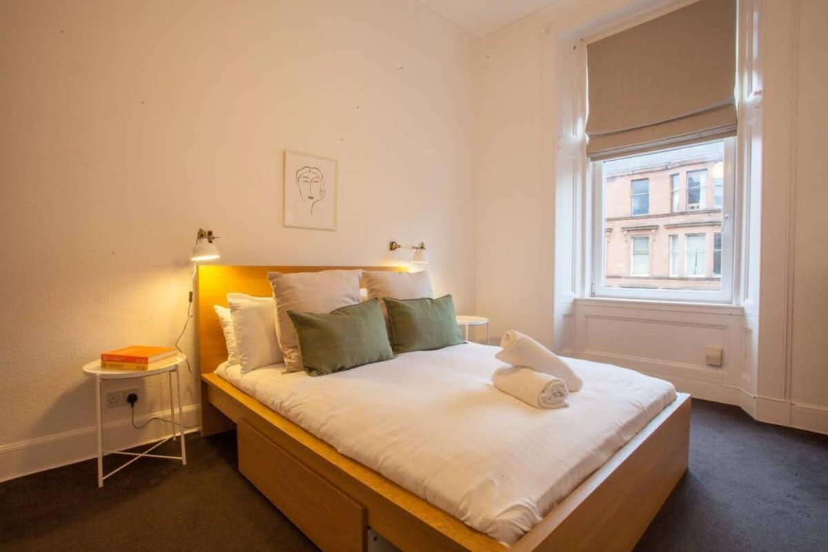 Stunning 2 Bed Property In Heart Of West End グラスゴー エクステリア 写真