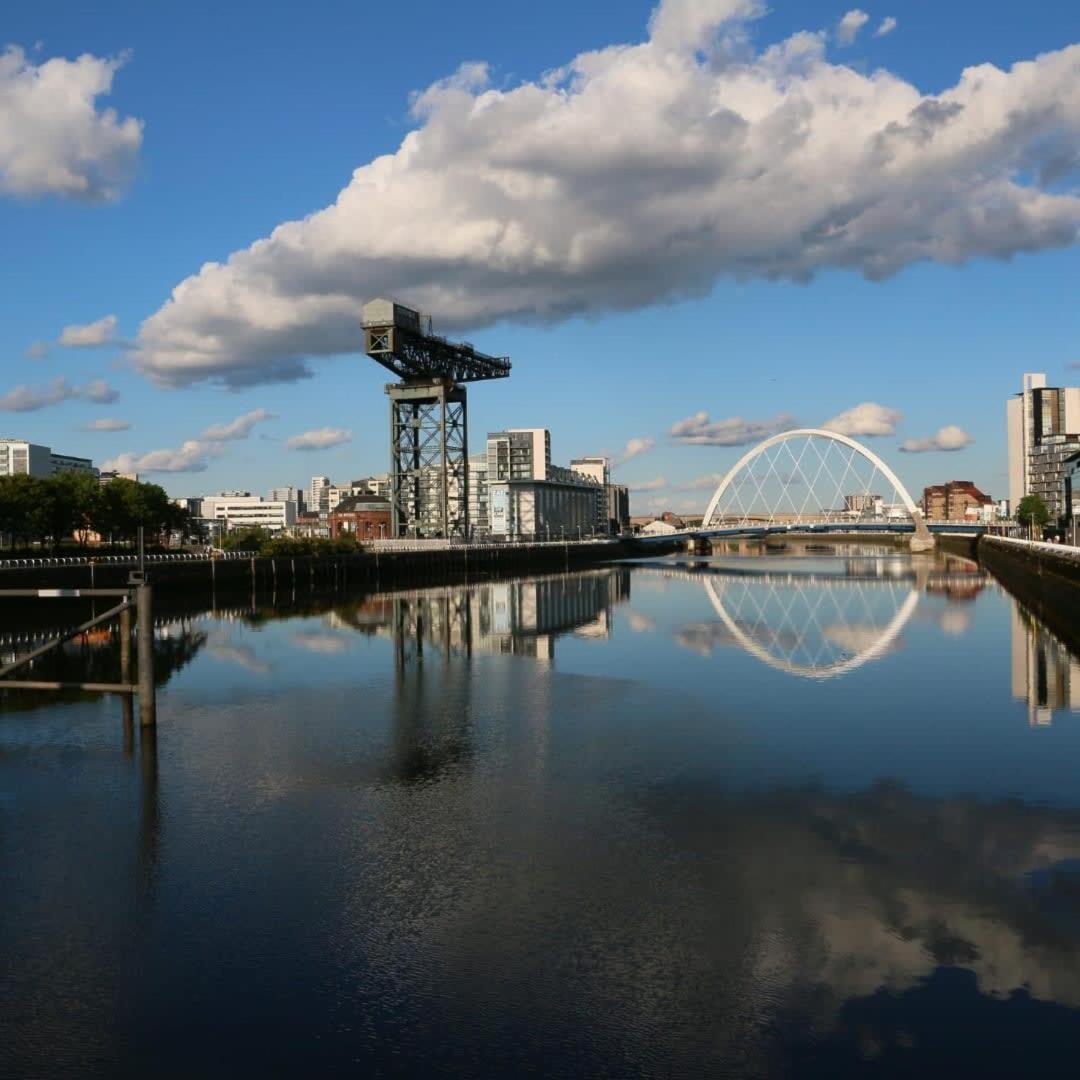 Stunning 2 Bed Property In Heart Of West End グラスゴー エクステリア 写真