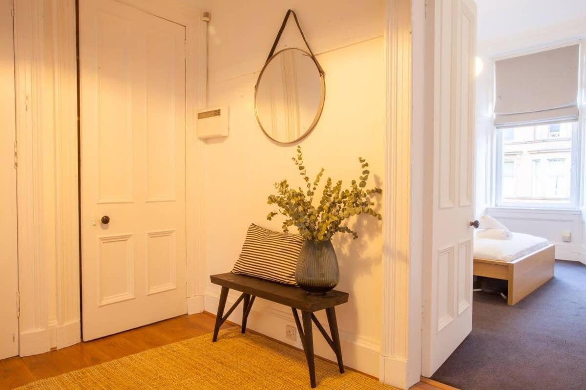 Stunning 2 Bed Property In Heart Of West End グラスゴー エクステリア 写真